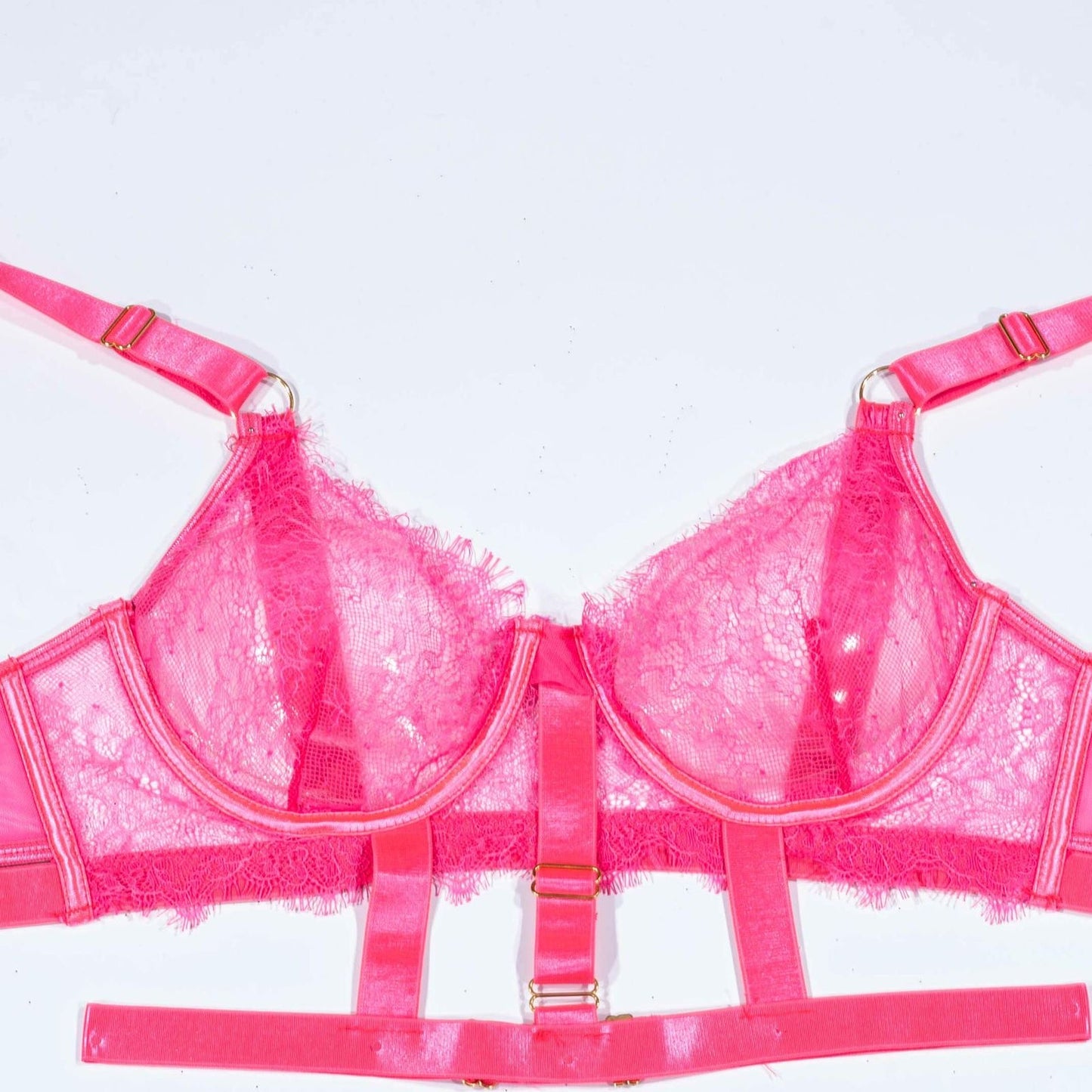 Nyelle Set